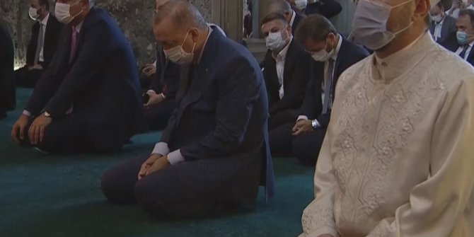 Cumhurbaşkanı Erdoğan, cuma namazını Ayasofya-i Kebir Cami-i Şerifi'nde kıldı