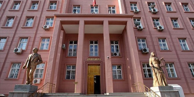 Yargıtay: Avukatların müvekkiliyle özdeşleşmesi görevle bağdaşmaz