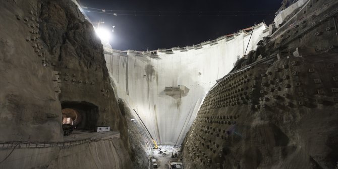 Yusufeli Barajı'nın yapımında son 50 metre