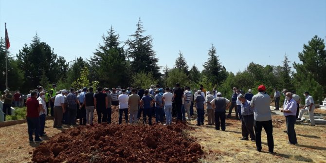 Hüyük'teki kazada hayatını kaybeden temizlik görevlisi toprağa verildi