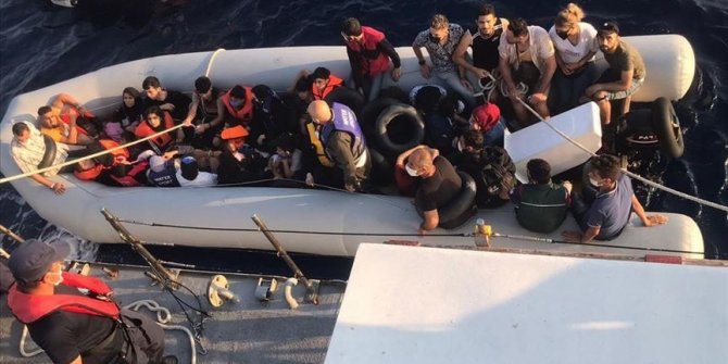 Turkey rescues 40 asylum seekers in Aegean