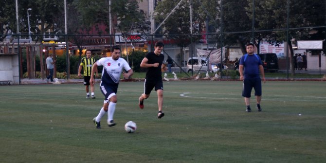 Halı sahalar aylar sonra açıldı