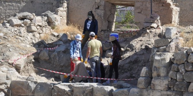 Tyana Antik kentinde kazılara devam ediliyor