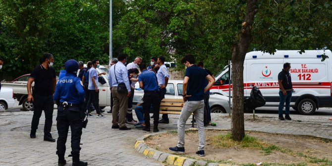 Iğdır'da çıkan kavgayı polis havaya ateş açarak ayırdı