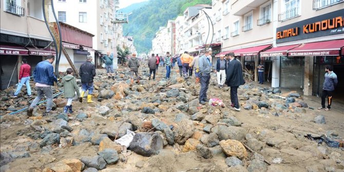 Velike poplave i klizišta pogodili turski grad Giresun: Poginule najmanje tri osobe