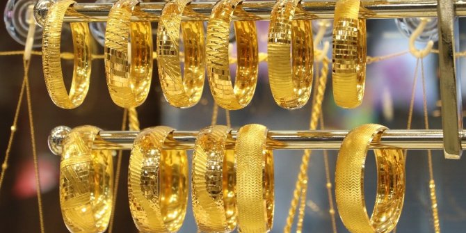 Altının kilogramı 462 bin liraya geriledi