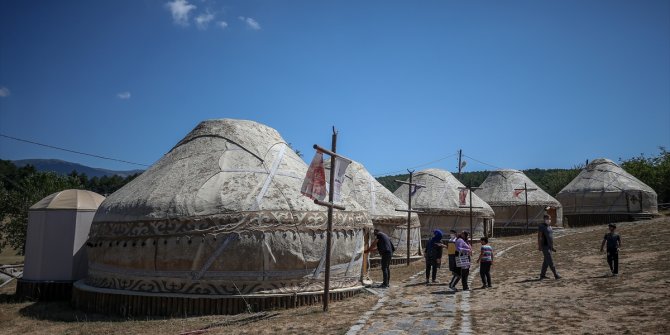 Osmanlı'nın savaşlara hazırlandığı Kocayayla'daki otağlar izole tatilin adresi oldu
