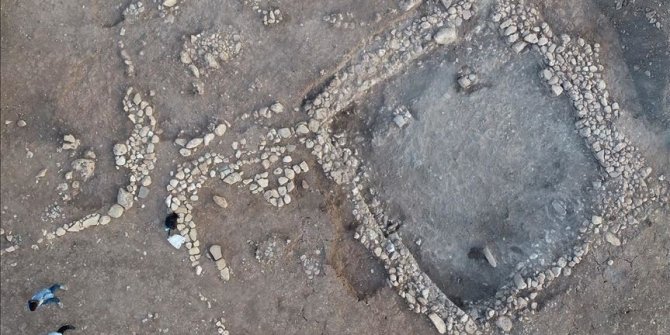 Excavations in rock tombs to bare Gobeklitepe’s mystery