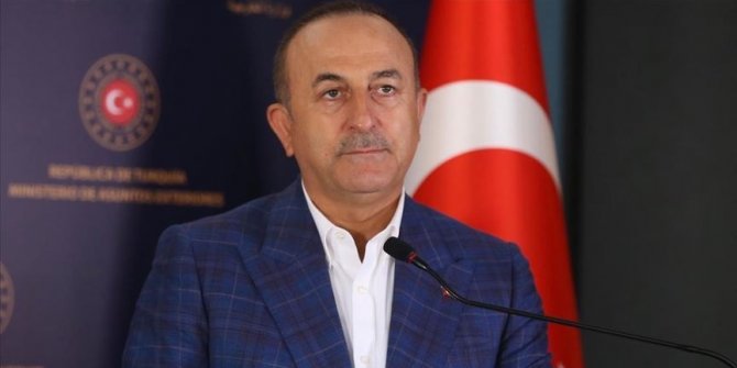 Dışişleri Bakanı Çavuşoğlu, Kosovalı mevkidaşıyla telefonda görüştü