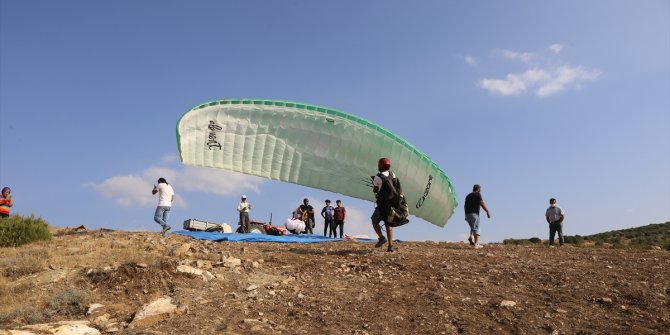 İvriz Havacılık ve Doğa Sporları Kulübü Derneği ilk pilotlarını mezun etti