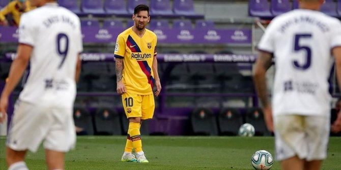 Messi, Barcelona yönetimini yine eleştirdi