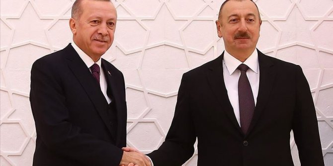 Erdogan félicite Aliyev à l'occasion du 102ème anniversaire de la libération de Bakou