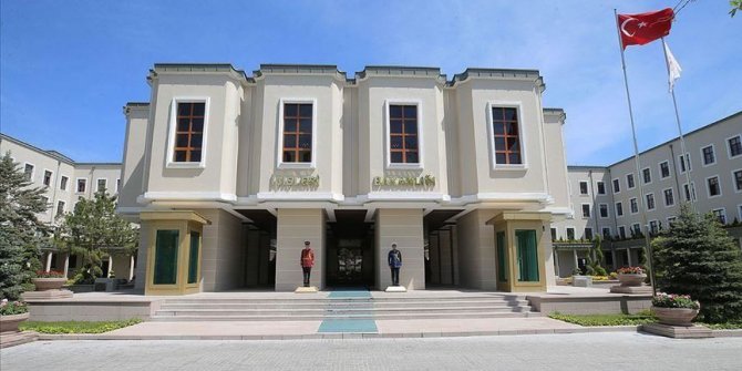 İçişleri Bakanlığı: 1 terörist güvenlik güçlerine teslim oldu
