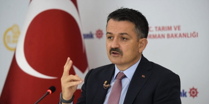 Pakdemirli: Erozyonla kaybolan toprak miktarını 500 milyon tondan 140 milyon tona düşürdük