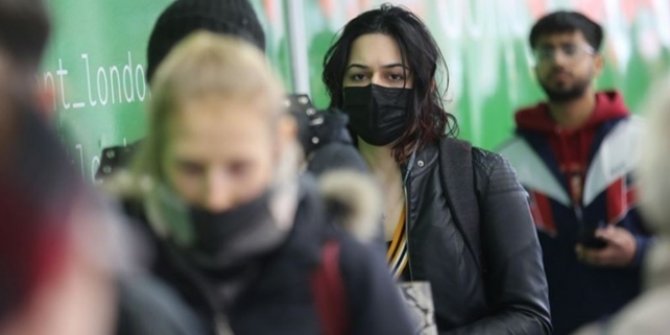 İngiltere'de Kovid-19 salgınında 7 bin 143 ile en yüksek günlük vaka sayısı görüldü