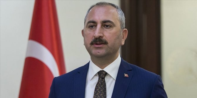 Adalet Bakanı Gül: “Diplomatlar, kabul edildikleri devletin hukukuna saygıyla mükelleftir”