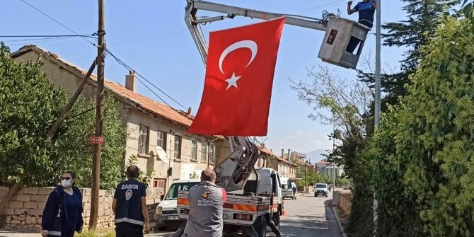 Trafik kazasında şehit olan polisin ailesine acı haber ulaştı