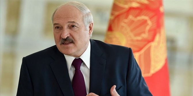 Aleksandr Lukaşenko görevine başladı