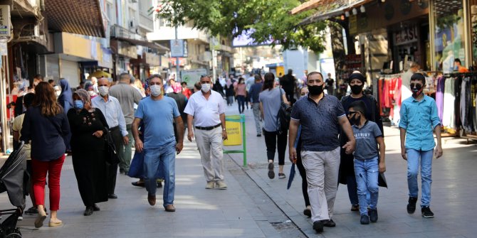 Maske vurguncuları pandemiyi hortlattı