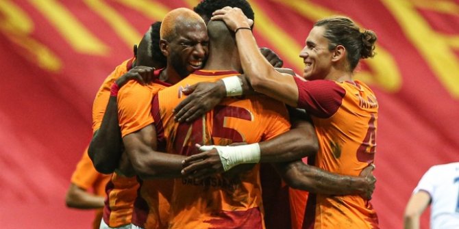 Galatasaray tur biletini kaptı