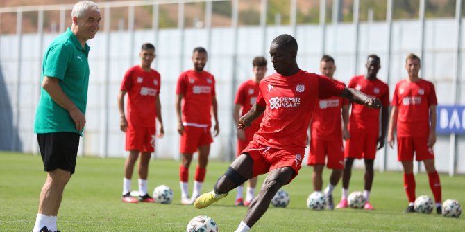 Demir Grup Sivasspor şut çalıştı