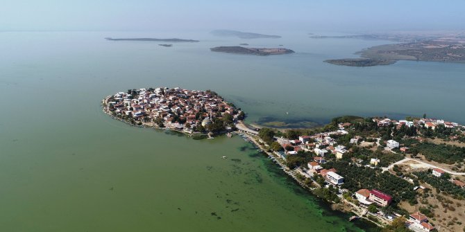 Avrupa’nın en güzel 30 kasabası arasına giren Gölyazı havadan görüntülendi
