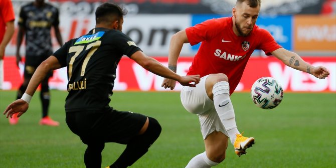 İzmir'de 4 gol var, kazanan yok
