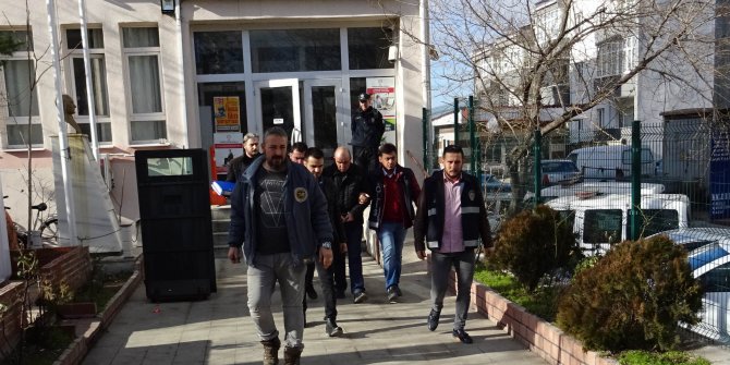 Kızını öldürüp, cesedini parçalara ayıran babaya 24 yıl hapis