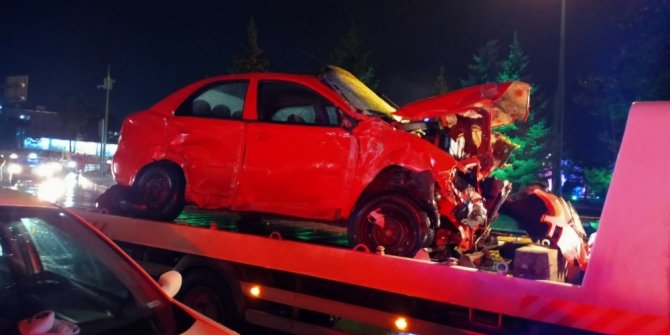 Erzurum'da tur otobüsü 3 aracı biçti: 7 yaralı