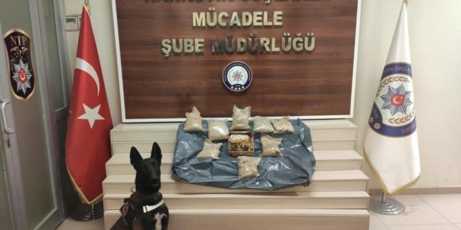 Ballı eroin sevkiyatı Zeus’a takıldı