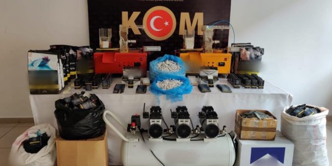 Konya'da kaçakçılık operasyonlarında 9 kişi yakalandı