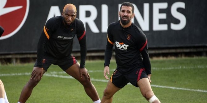 Arda Turan Rangers maçında forma giyemeyecek