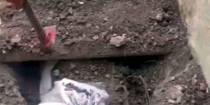Kaçak sigaralar topraktan çıktı