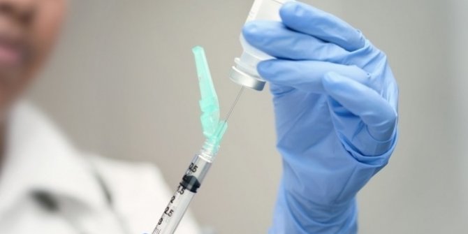 İngiltere, Türkiye ve Polonya’dan gelen yolculara 14 günlük karantina şartı getirdi