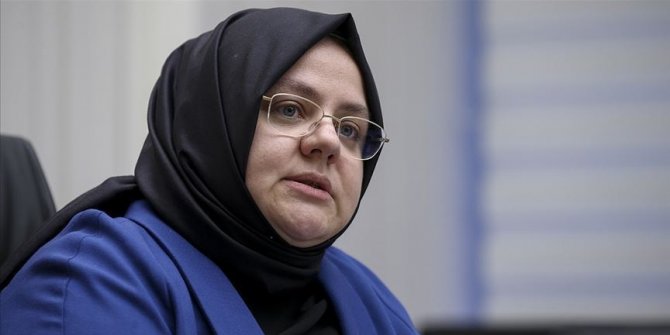 Bakan Selçuk: “Kısa Çalışma Ödeneğine yeni başvuruları bugün almaya başlıyoruz”