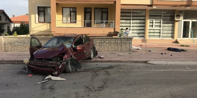 Konya'da otomobilin çarptığı baba oğul hayatını kaybetti, anne yaralandı