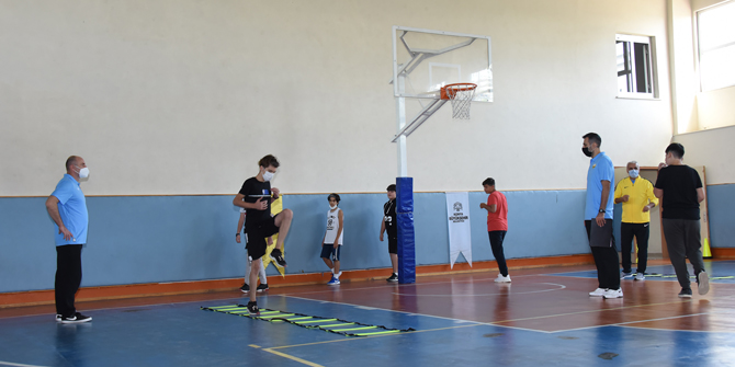 Büyükşehir geleceğin basketçilerini arıyor