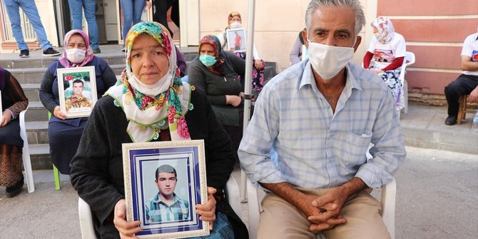 Diyarbakır annelerinin oturma eylemine bir aile daha katıldı
