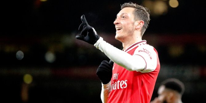 Mesut Özil'den flaş açıklama! "Hayal kırıklığı"