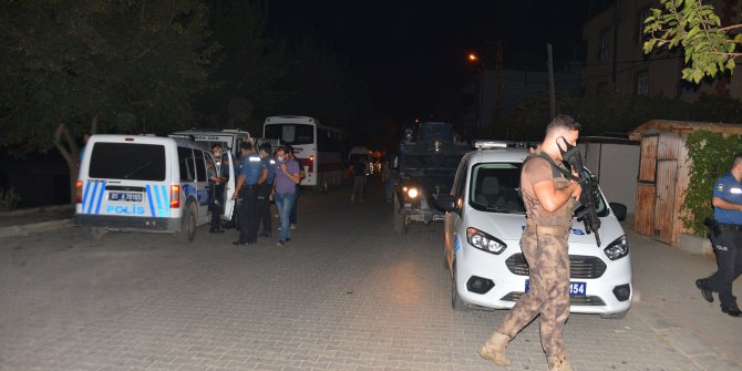 Yola EYP atıp kaçan 2 şüpheliden 1'i yakalandı