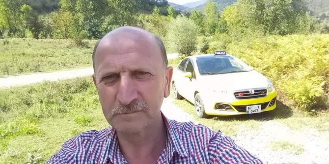 Taksiyi vermeyen babasını bıçaklayarak öldürdü