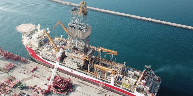 Kanuni Sondaj Gemisinin platform söküm çalışmaları başladı