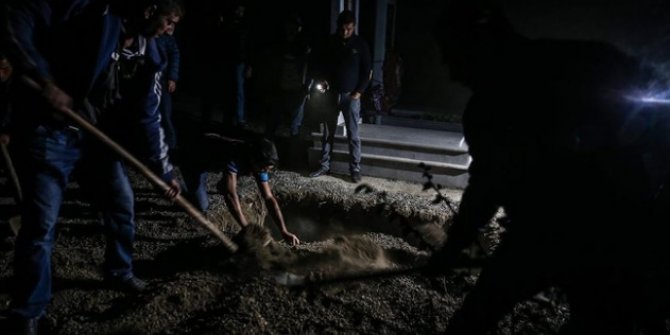 Ermenistan'ın saldırılarında 13 ve 16 yaşındaki iki Azerbaycanlı yaşamını yitirdi