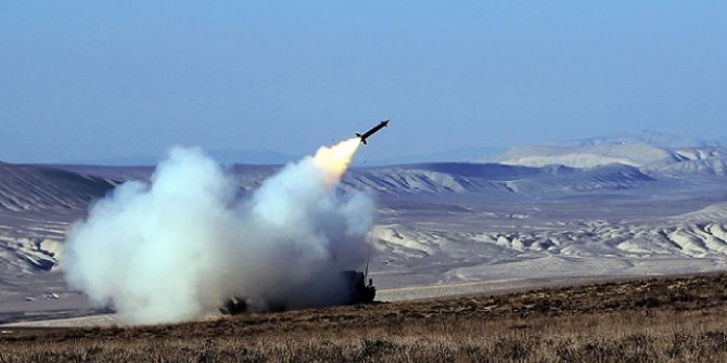 Azerbaycan, Ermenistan'a ait savaş uçağını düşürdü