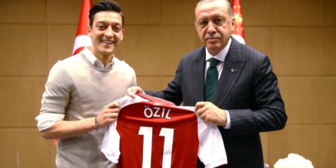 Almanya Futbol Federasyonu'ndan Mesut Özil'e resmi özür mektubu