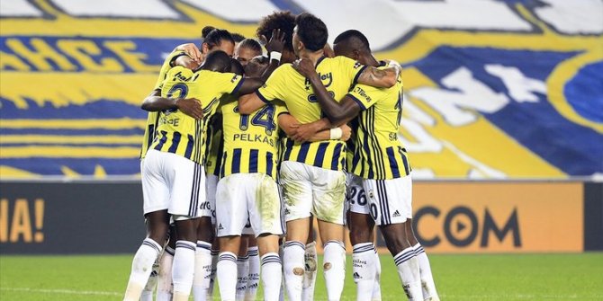 Fenerbahçe ikinci yarıda açıldı