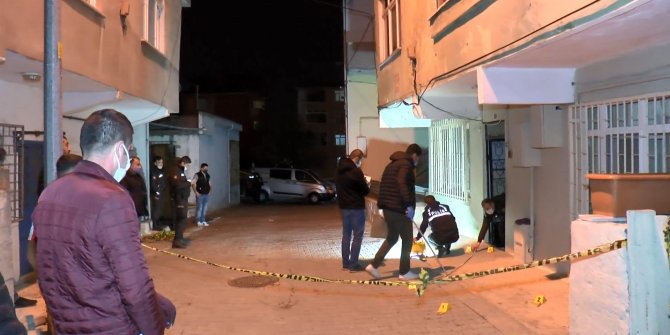 Büyükçekmece'de tartıştığı kişilerin ateş açtığı kişi ağır yaralandı