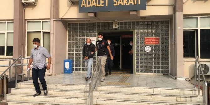 Oto tamirhanesine yapılan baskında yarım kiloya yakın esrar ele geçirildi