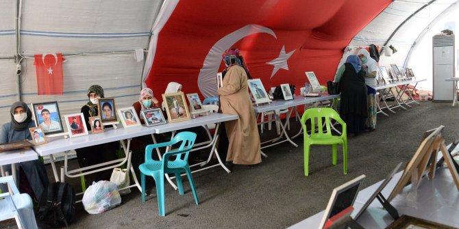 HDP önündeki eylemde 422'nci gün: Aile sayısı 154 oldu