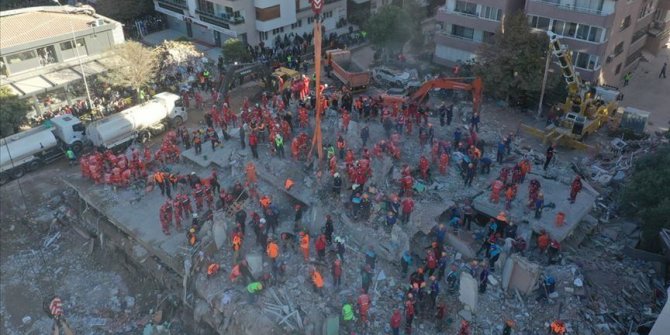 Turkey quake death toll hits 64